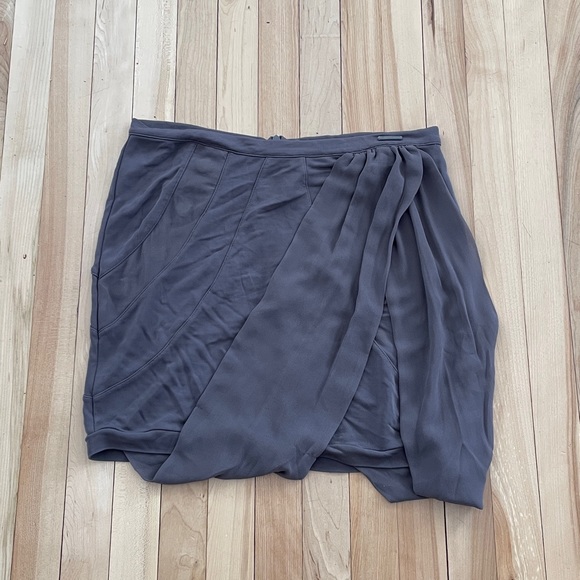Diesel Layered Draped Grey Mini Skirt - Size 27 - Picture 2 of 16